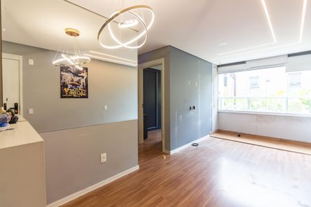 Sala de apartamento à venda com 2 quartos, 50m² em Piratininga, Osasco