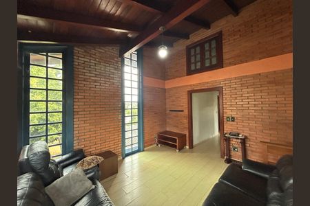 Sala de casa para alugar com 4 quartos, 290m² em Ideal, Novo Hamburgo