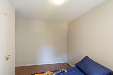 Quarto 1 de apartamento à venda com 2 quartos, 70m² em Chácara Itaim, São Paulo