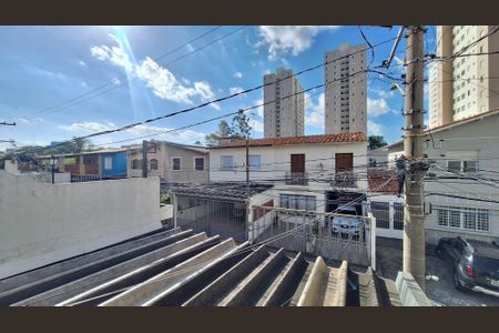 Vista de casa à venda com 3 quartos, 130m² em Água Branca, São Paulo