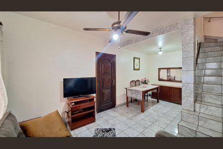 Sala de casa à venda com 3 quartos, 130m² em Água Branca, São Paulo