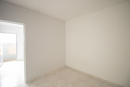 Quarto 1 de apartamento para alugar com 1 quarto, 50m² em Mangueira, São Gonçalo