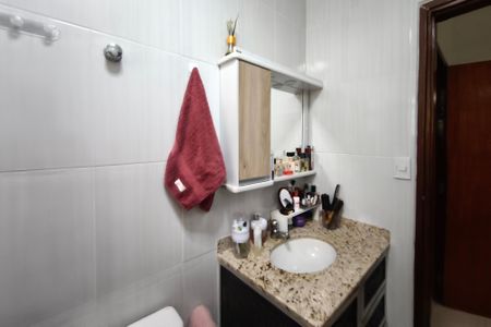 Banheiro Suíte de casa à venda com 3 quartos, 175m² em Vila Lemos, Campinas