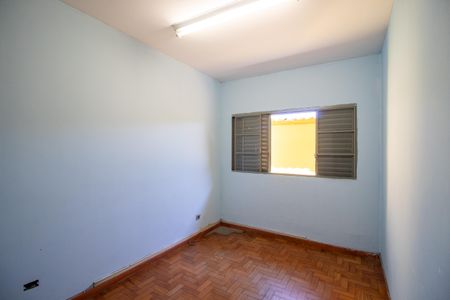 Quarto de casa para alugar com 2 quartos, 130m² em Conjunto Residencial Butanta, São Paulo