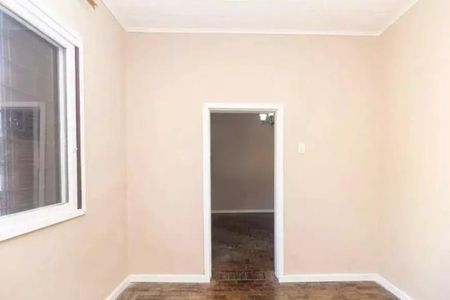 Quarto 1 de casa à venda com 2 quartos, 90m² em Navegantes, Porto Alegre