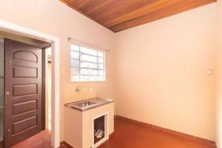 Cozinha de casa à venda com 2 quartos, 90m² em Navegantes, Porto Alegre