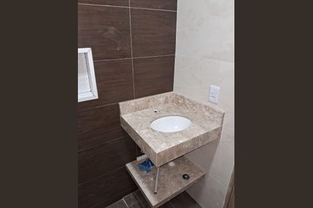 Banheiro de casa à venda com 3 quartos, 114m² em Vila Della Piazza, Jundiaí