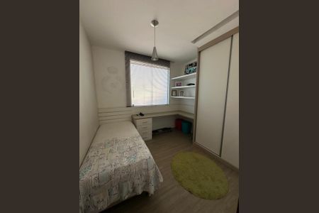 Quarto de casa à venda com 4 quartos, 200m² em Vila Triangulo, Betim