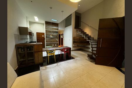 Sala de casa à venda com 4 quartos, 200m² em Vila Triangulo, Betim