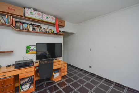 Sala de TV de casa à venda com 3 quartos, 158m² em Vila do Castelo, São Paulo