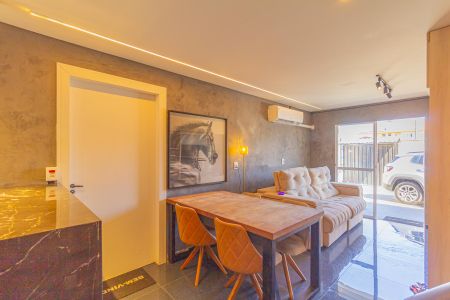 Sala de casa à venda com 3 quartos, 210m² em Harmonia, Canoas