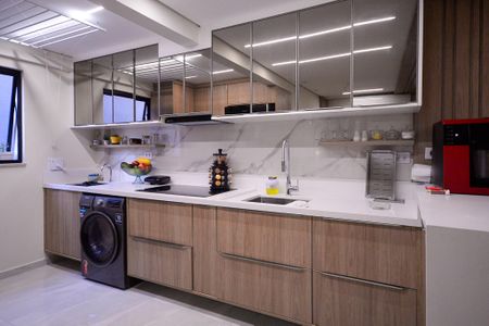 Sala/Cozinha de apartamento à venda com 2 quartos, 52m² em Vila Moinho Velho, São Paulo