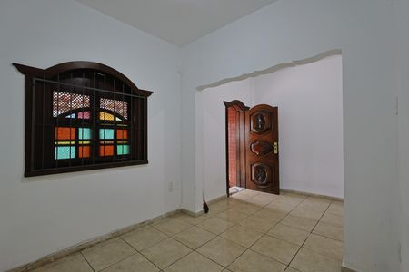 Casa à venda com 3 quartos, 90m² em São Cristóvão, Belo Horizonte