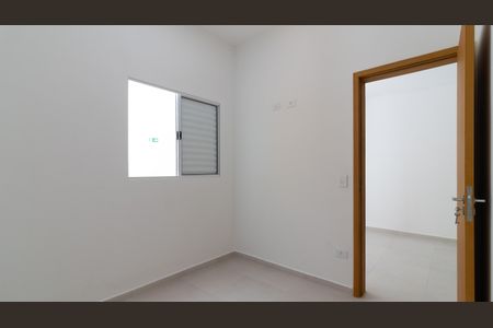 Quarto 1 de apartamento para alugar com 2 quartos, 38m² em Parque Boturussu, São Paulo