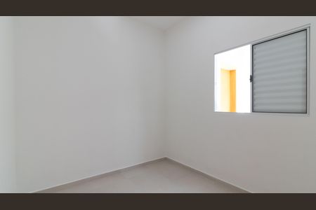 Quarto 1 de apartamento para alugar com 2 quartos, 38m² em Parque Boturussu, São Paulo