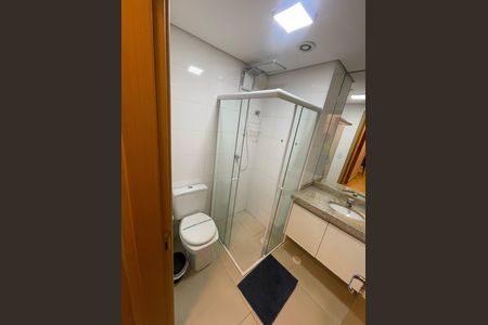 Banheiro de apartamento para alugar com 2 quartos, 55m² em Ribeirânia, Ribeirão Preto