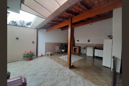 Foto 08 de casa à venda com 3 quartos, 213m² em Umuarama, Osasco