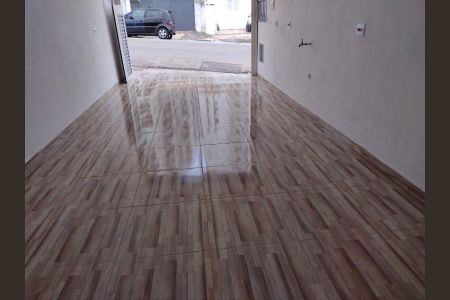 Foto 03 de casa à venda com 2 quartos, 109m² em Jardim Tupanci, Barueri