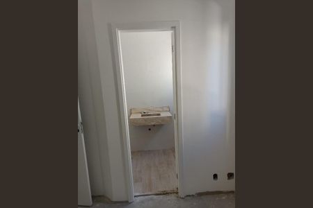 Foto 13 de casa de condomínio à venda com 2 quartos, 97m² em Vila Osasco, Osasco