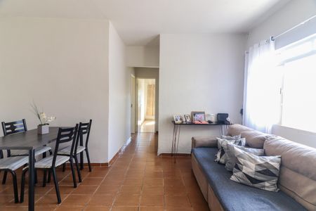 Sala de casa para alugar com 2 quartos, 75m² em Vila Tiradentes, São Paulo