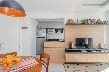 Sala de apartamento para alugar com 2 quartos, 66m² em Morro Santana, Porto Alegre