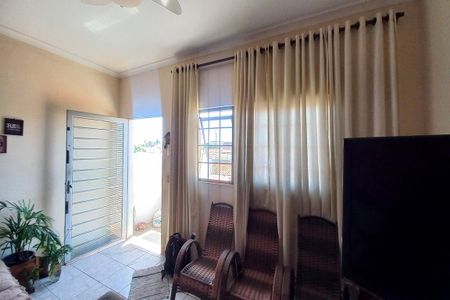 Sala de casa à venda com 3 quartos, 300m² em Jardim Eulina, Campinas
