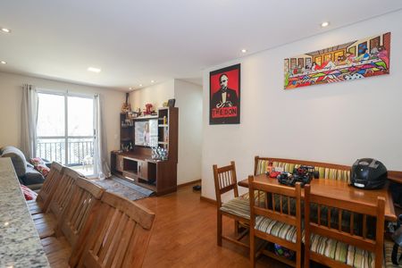 Sala de apartamento à venda com 3 quartos, 80m² em Chácara Agrindus, Taboão da Serra