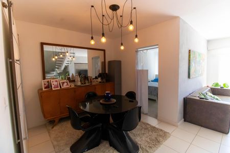 Sala de casa à venda com 4 quartos, 220m² em Engenho do Mato, Niterói