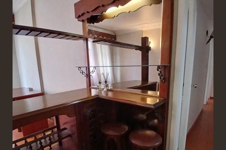 Sala de apartamento para alugar com 4 quartos, 140m² em Icaraí, Niterói