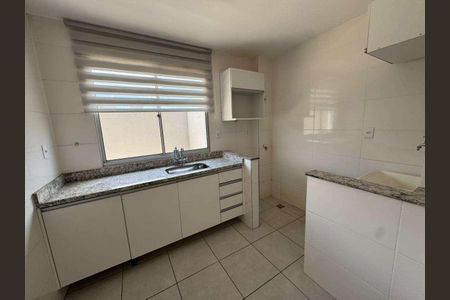 Apartamento à venda com 2 quartos, 55m² em Renascença, Belo Horizonte