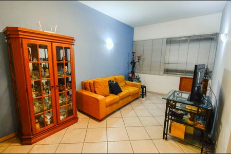 Sala de apartamento para alugar com 2 quartos, 90m² em Praça da Bandeira, Rio de Janeiro