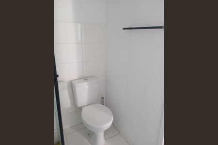 Banheiro de apartamento para alugar com 2 quartos, 42m² em Vila Pirituba, São Paulo
