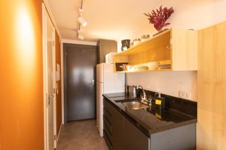 Studio de kitnet/studio para alugar com 1 quarto, 18m² em Centro, Curitiba