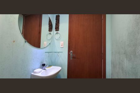 Banheiro Social de casa para alugar com 1 quarto, 30m² em S Joao Rio Vermelho, Florianópolis