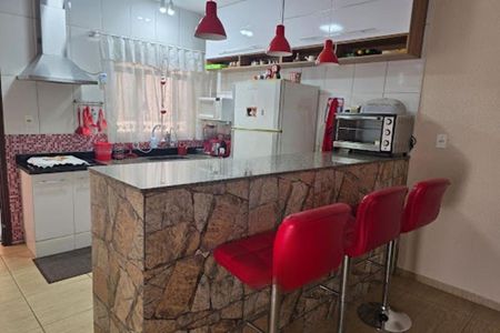 Casa à venda com 3 quartos, 325m² em Vila Nova Jundiai, Jundiaí