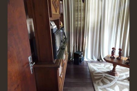 Casa à venda com 3 quartos, 160m² em Vila Rio Branco, Jundiaí