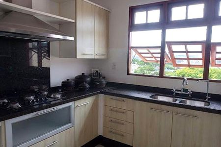 Casa à venda com 3 quartos, 207m² em Jardim do Lago, Jundiaí