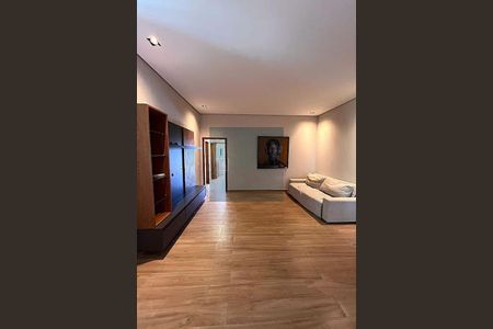 Casa à venda com 5 quartos, 462m² em Jardim Caxambu, Jundiaí