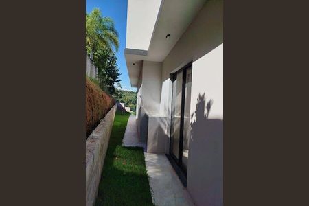 Casa à venda com 3 quartos, 250m² em Jardim Rosaura, Jundiaí