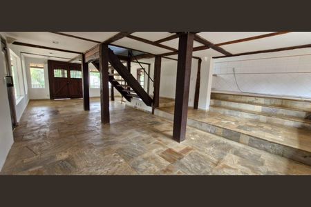 Sala de casa de condomínio para alugar com 4 quartos, 450m² em Condados da Lagoa, Lagoa Santa