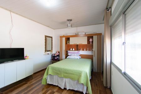 Casa à venda com 2 quartos, 300m² em Mathias Velho, Canoas