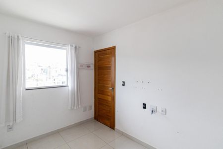 Sala/Cozinha/Área de Serviço de apartamento à venda com 2 quartos, 40m² em Parque Guarani, São Paulo