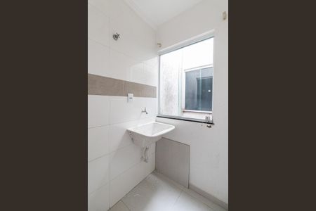 Sala/Cozinha/Área de Serviço de apartamento à venda com 2 quartos, 40m² em Parque Guarani, São Paulo