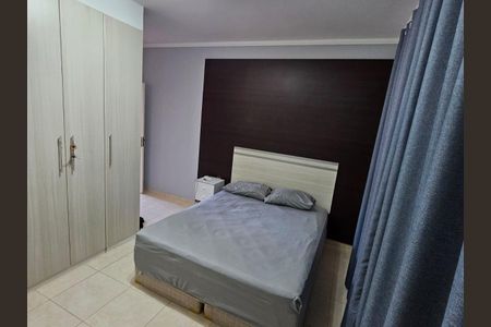 Suíte de casa de condomínio à venda com 3 quartos, 200m² em Cidade Universitária, Campinas
