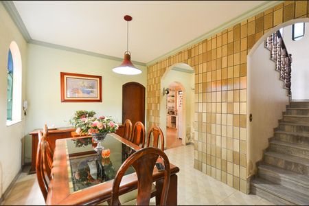 Sala de Jantar de casa à venda com 4 quartos, 390m² em Bom Jesus, Belo Horizonte