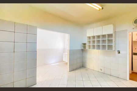 Quarto de casa para alugar com 3 quartos, 260m² em Jardim Ponte Rasa, São Paulo