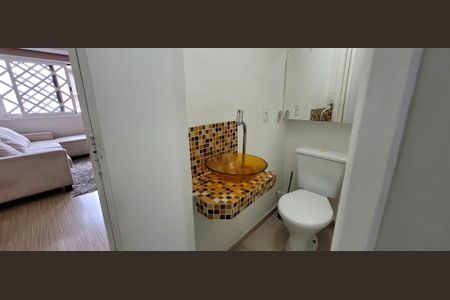 Lavabo de casa de condomínio para alugar com 2 quartos, 80m² em Campo da Venda, Itaquaquecetuba