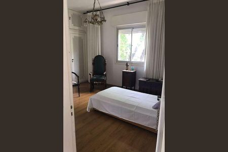 Casa à venda com 3 quartos, 271m² em Jardim Paulista, São Paulo