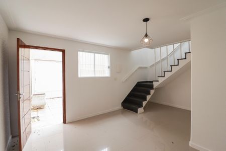 Sala 2 de casa à venda com 3 quartos, 120m² em Parque Peruche, São Paulo