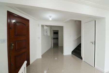 Sala de casa à venda com 3 quartos, 120m² em Parque Peruche, São Paulo